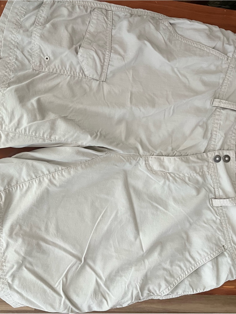 Columbia Omni-Shade Light Beige Outdoor Shorts